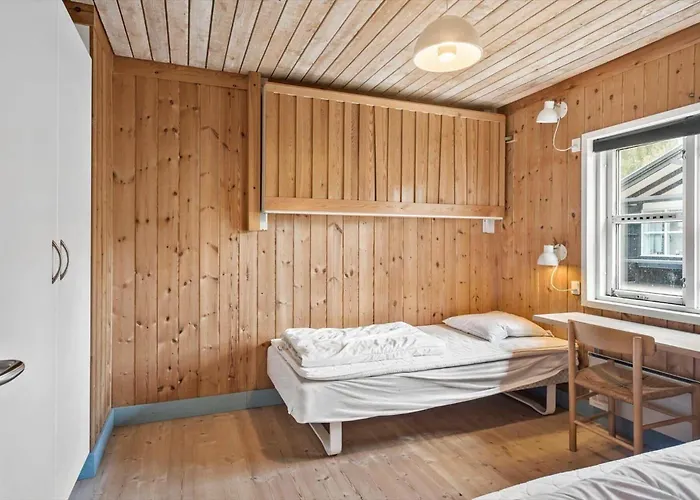 M345-vaeggerlose-botolundvej-28 Bøtø By